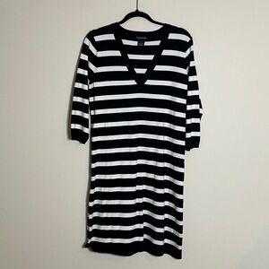 Sutton Studio Black and White Striped Long Sleeve Dress